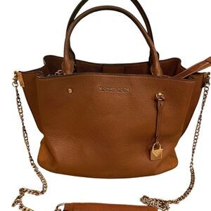 Michael kors satchel purse